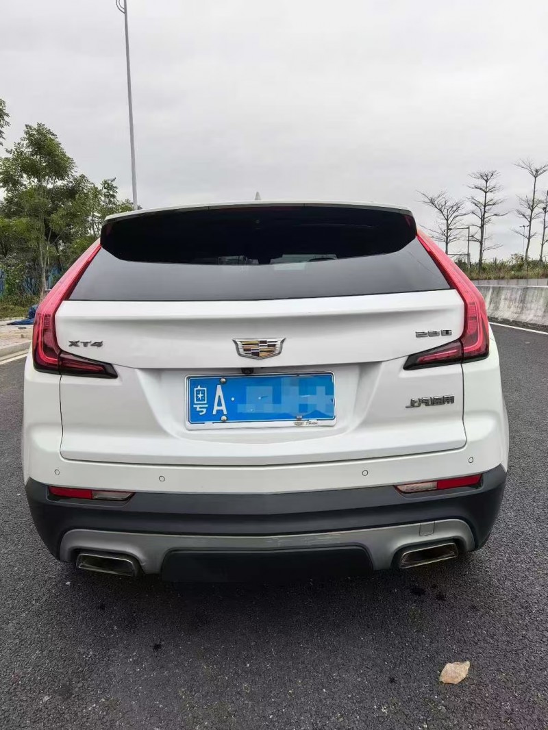 珠海18年凯迪拉克XT46