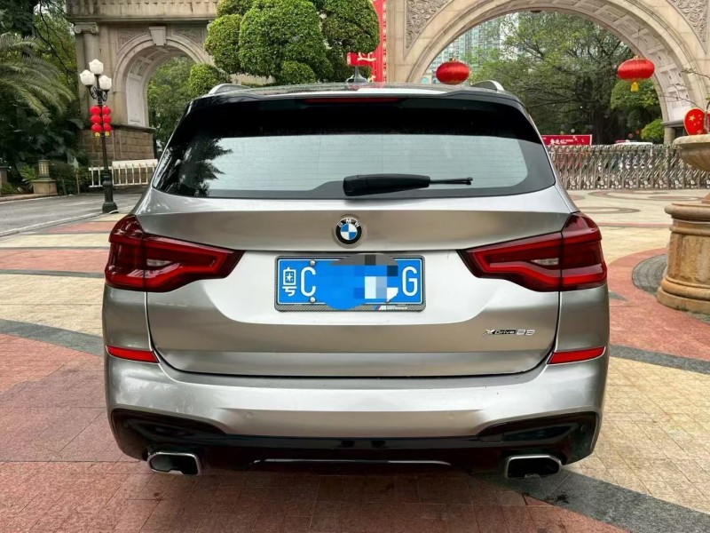 汕头19年宝马X39