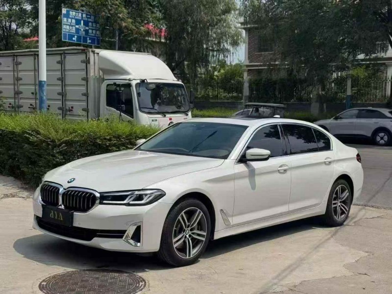 新乡22年宝马5系2