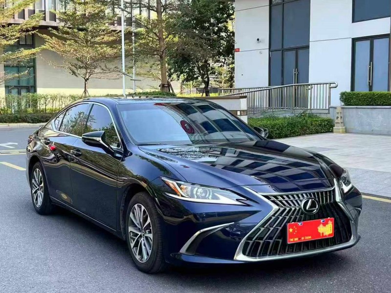 广州23年雷克萨斯ES5