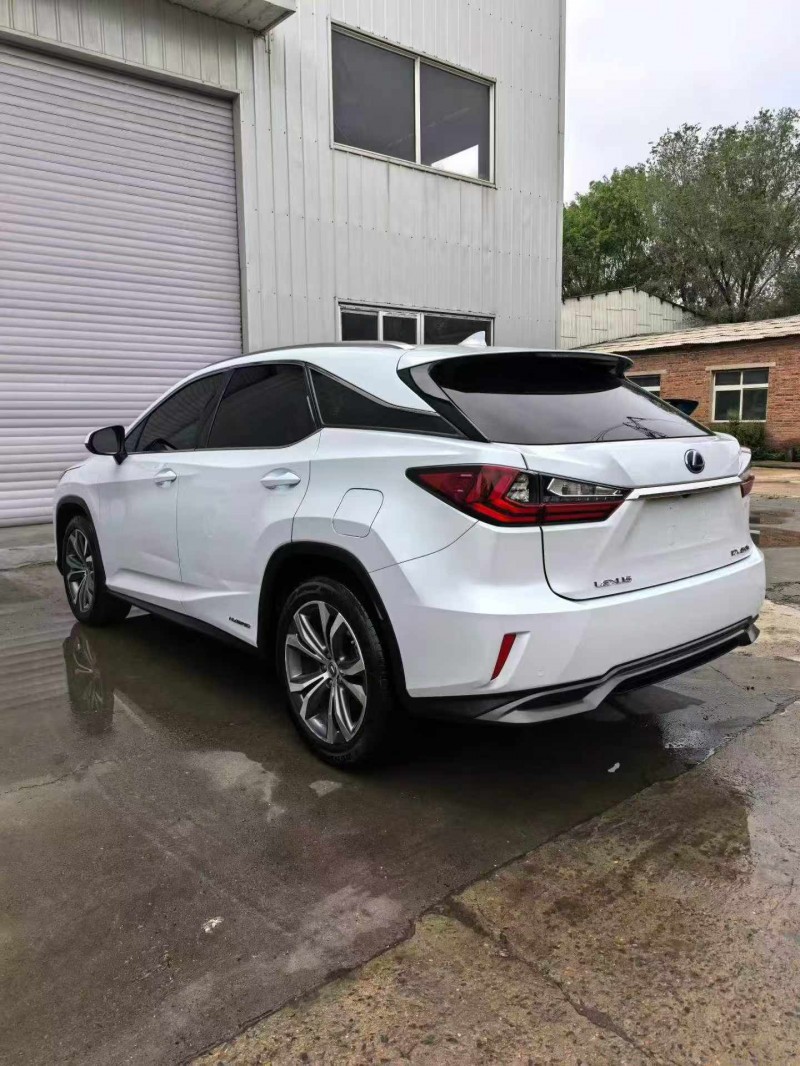 沈阳17年雷克萨斯RX8