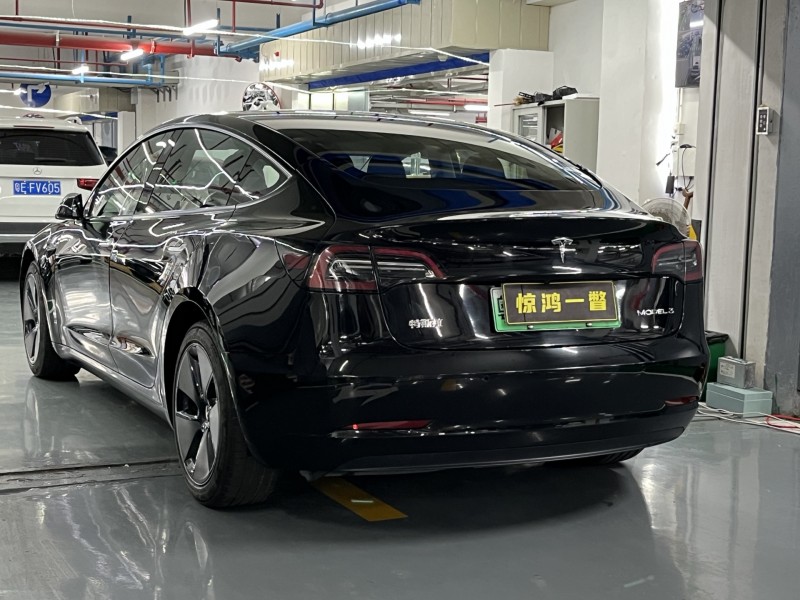 广州21年特斯拉MODEL 37