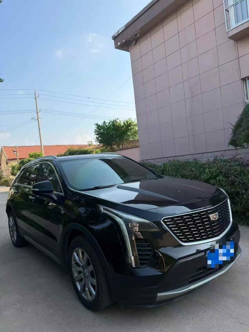 东营20年凯迪拉克XT42