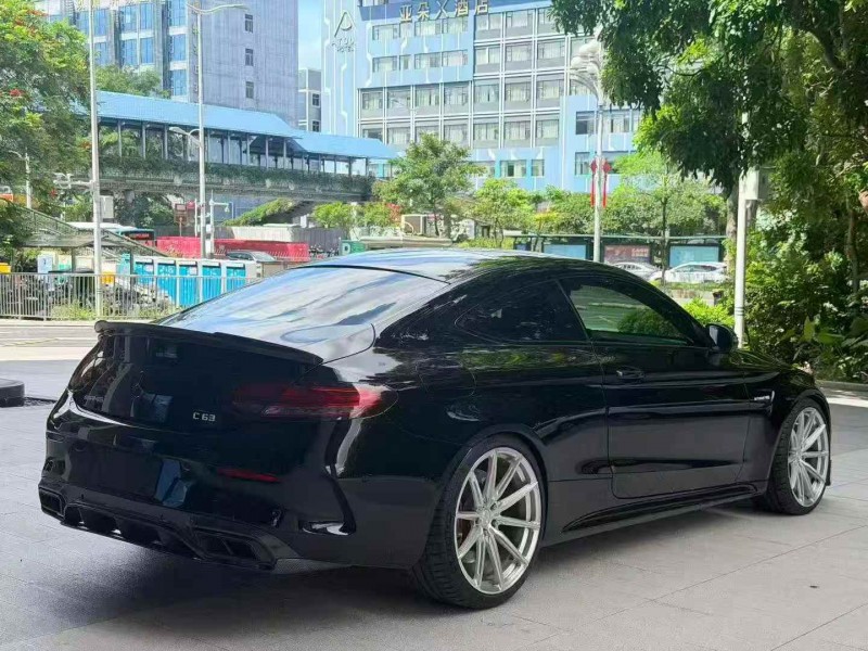 广州18年奔驰AMG8