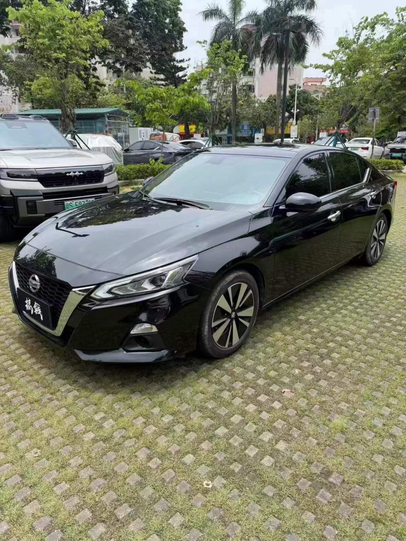 湛江21年日产天籁2