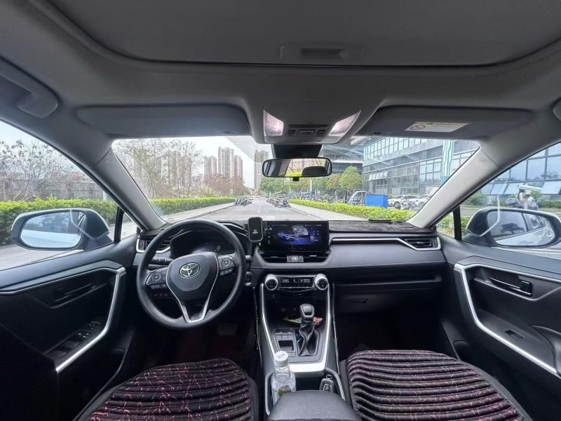 东莞24年丰田RAV46