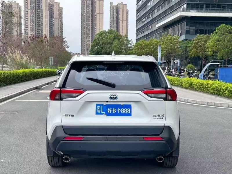 东莞24年丰田RAV47