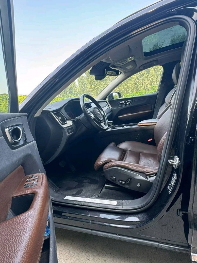 济源20年沃尔沃XC606