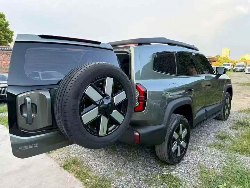 东营25年长安汽车深蓝7