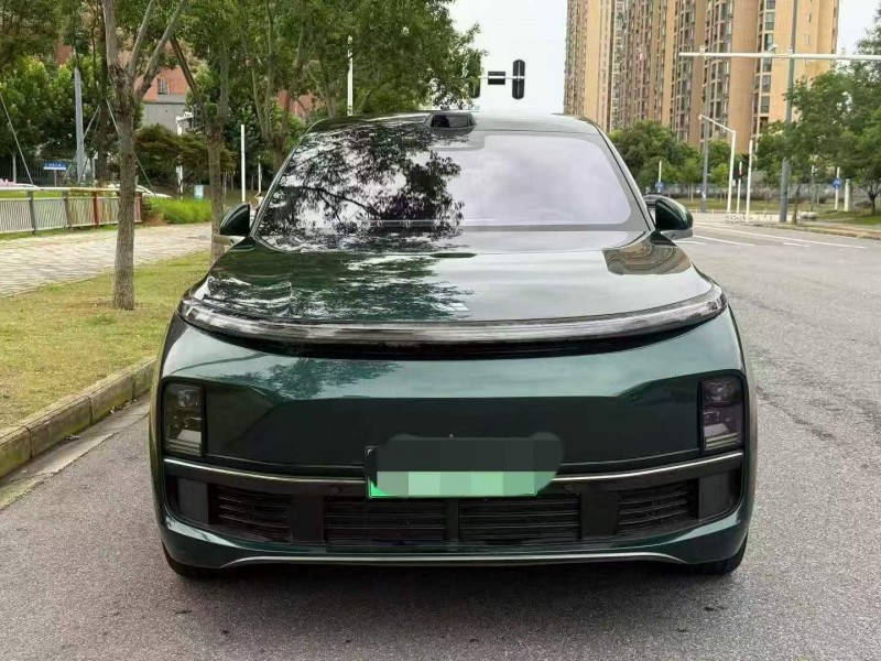 东营23年理想L81