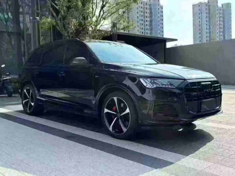 徐州23年奥迪Q73