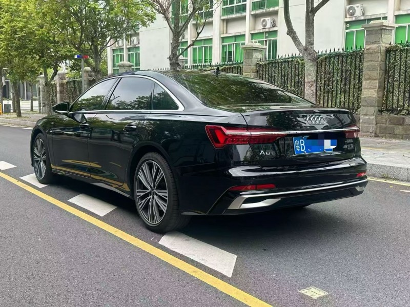 深圳24年奥迪A6L8