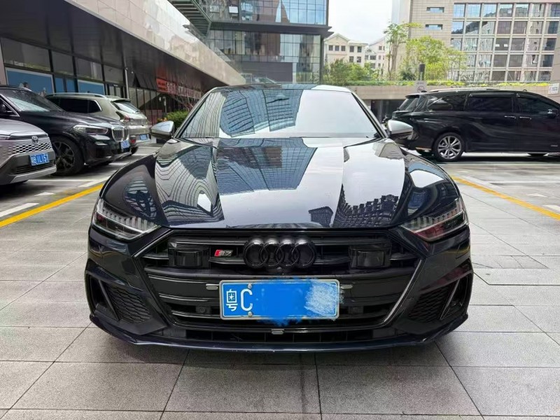 深圳19年奥迪A7L1