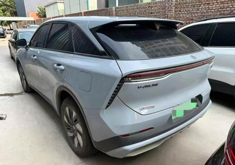济宁24年启辰大V6