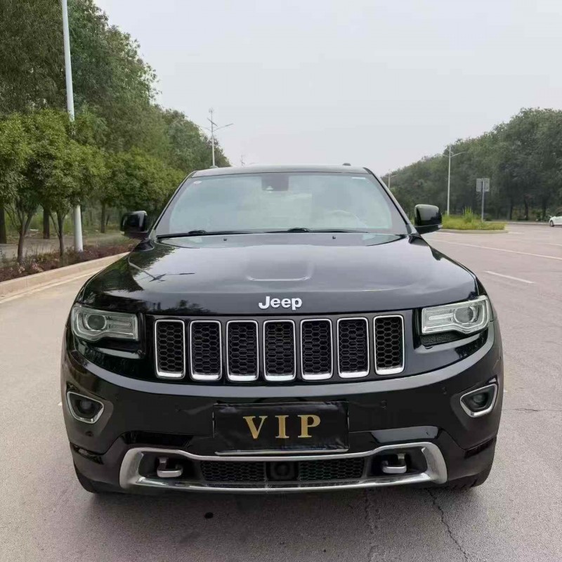 烟台17年Jeep大切诺基1