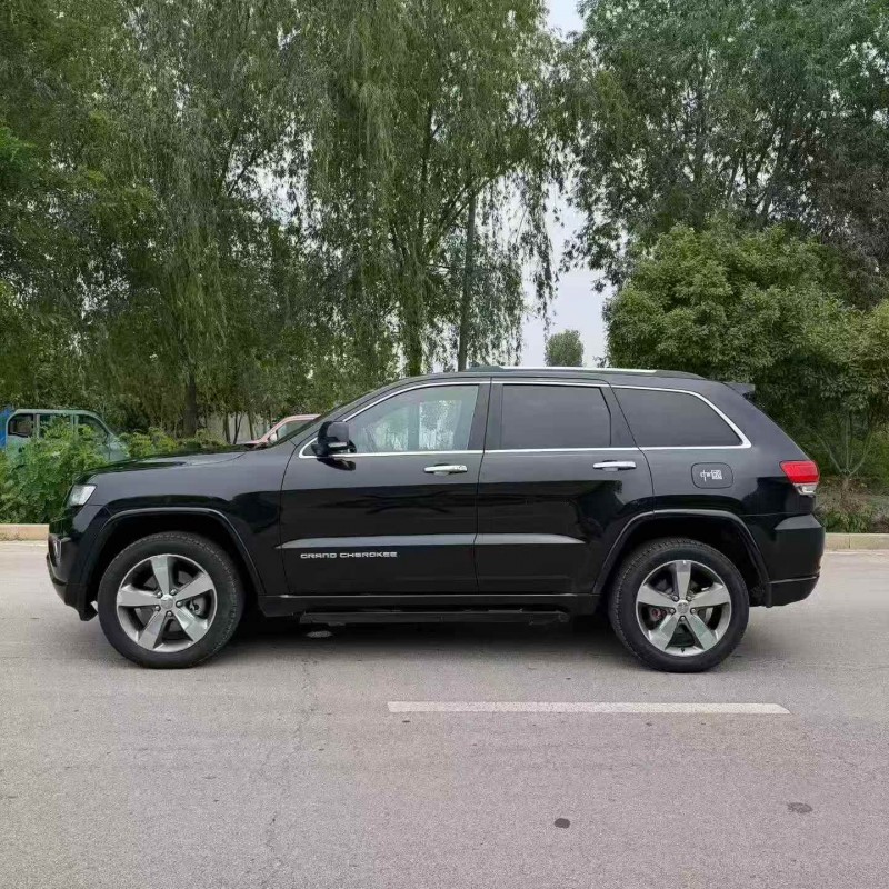 烟台17年Jeep大切诺基6