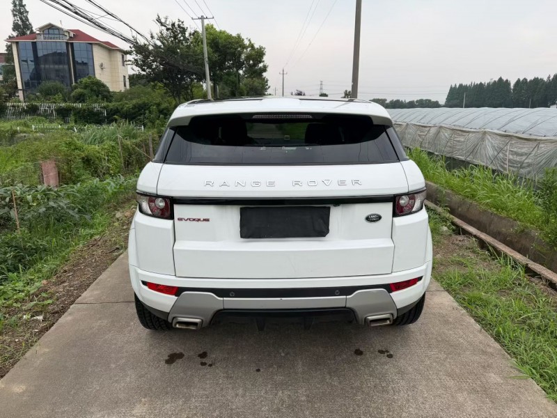 绍兴15年路虎极光8