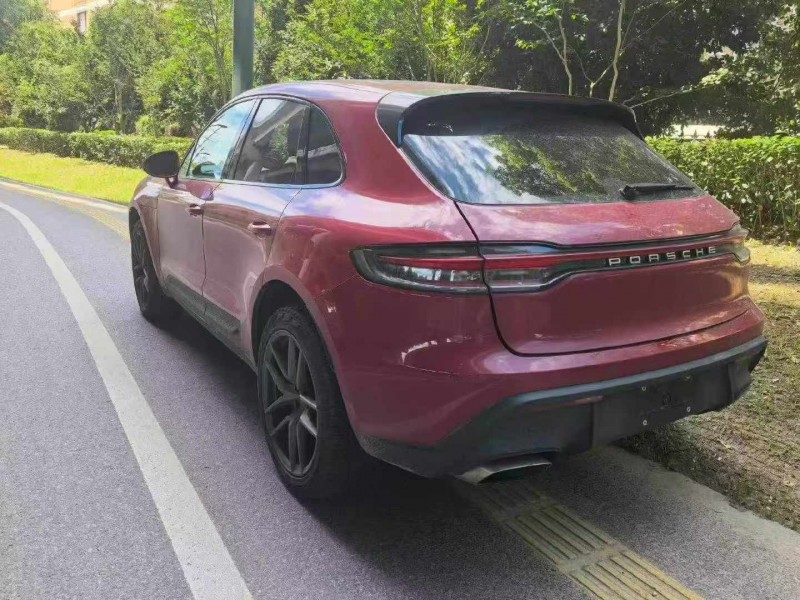 绍兴22年保时捷Macan9