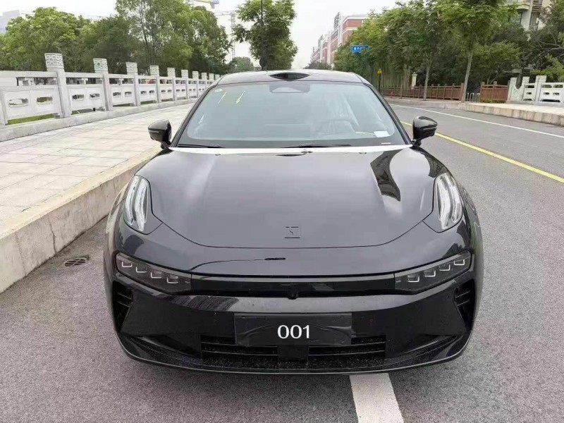 湖州26年极氪汽车0011
