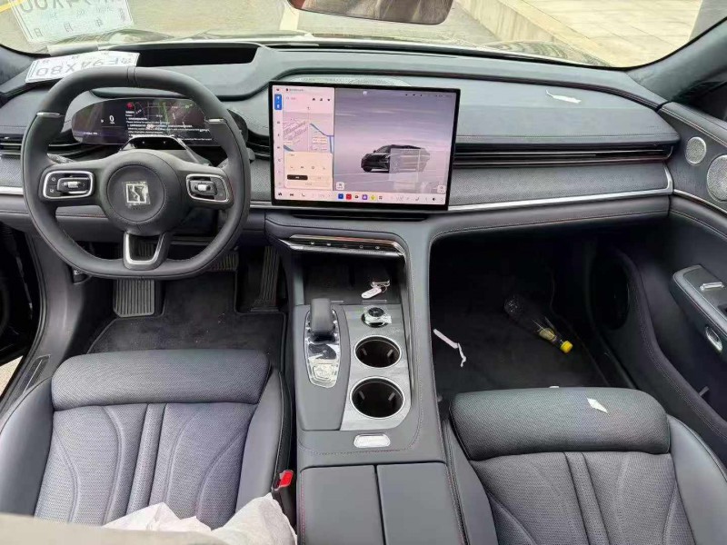 湖州26年极氪汽车0014