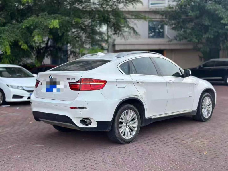 厦门14年宝马X68