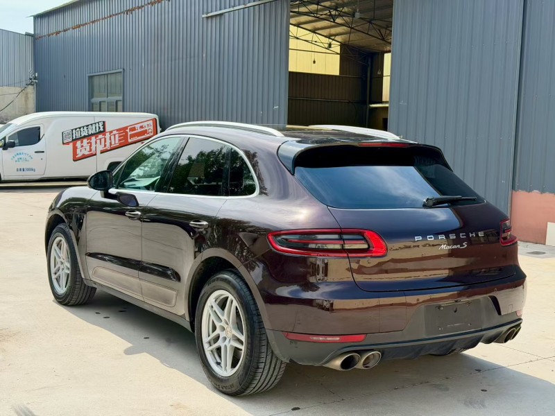 济宁17年保时捷Macan4