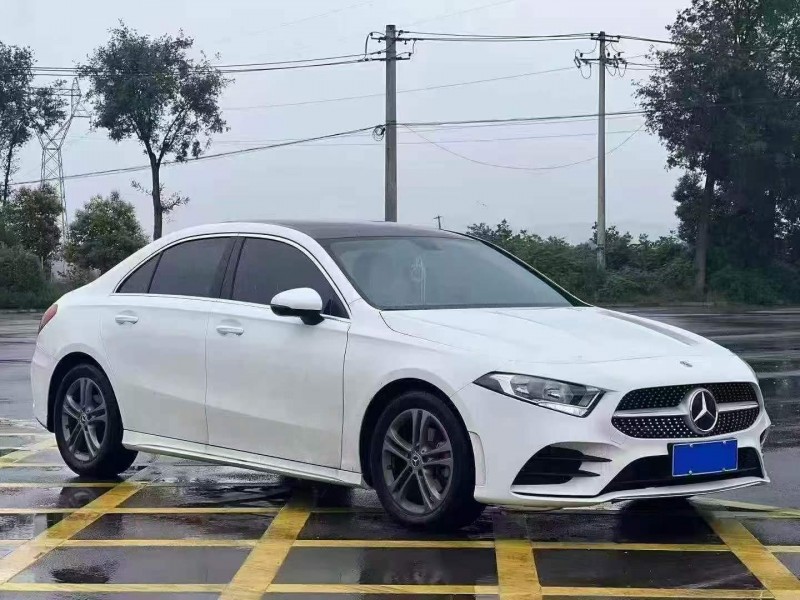 咸阳22年奔驰A3
