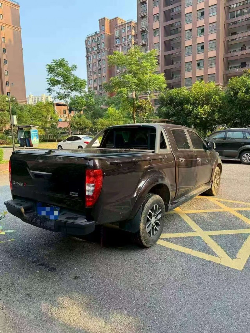 萍乡22年江铃域虎9