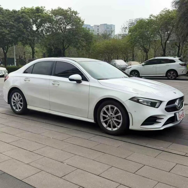 汕头21年奔驰A8