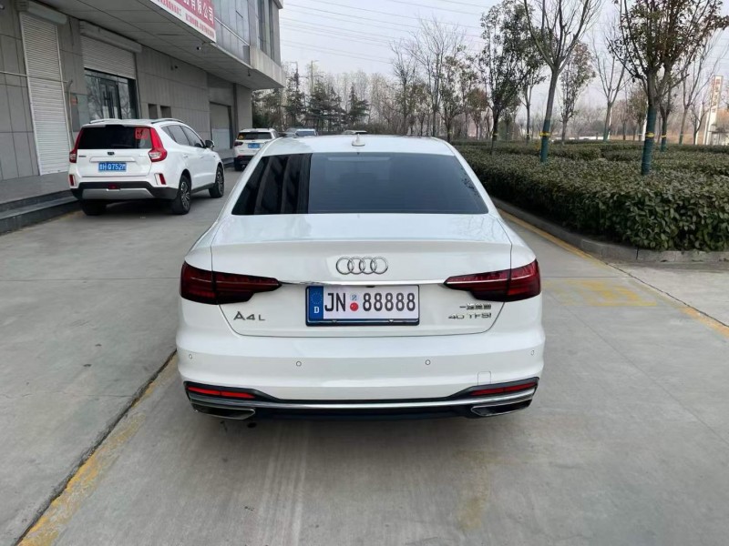 济宁20年奥迪A4L9