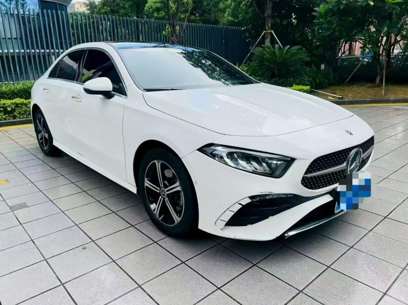 深圳25年奔驰A3