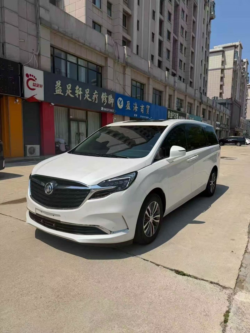 济宁22年别克GL83