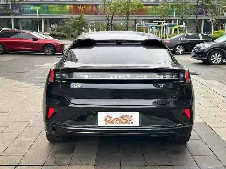 珠海24年极氪汽车0018