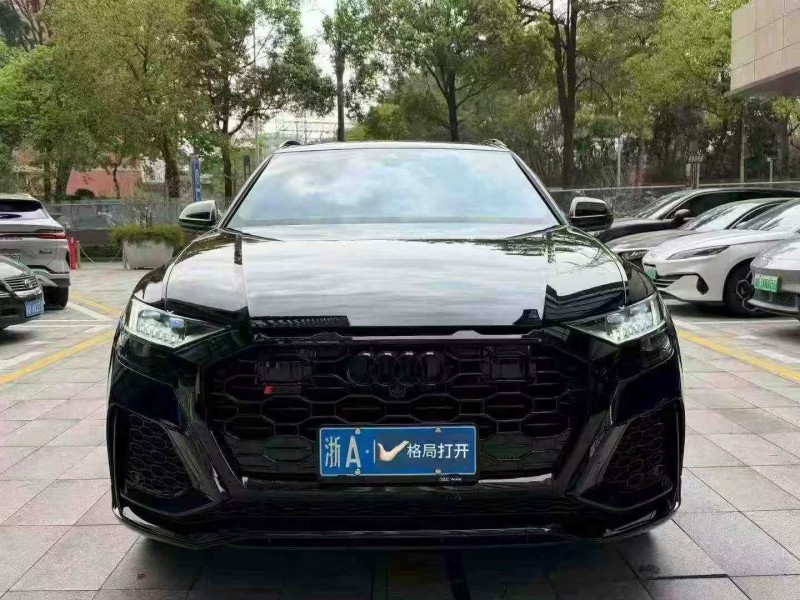 汕头22年奥迪Q81