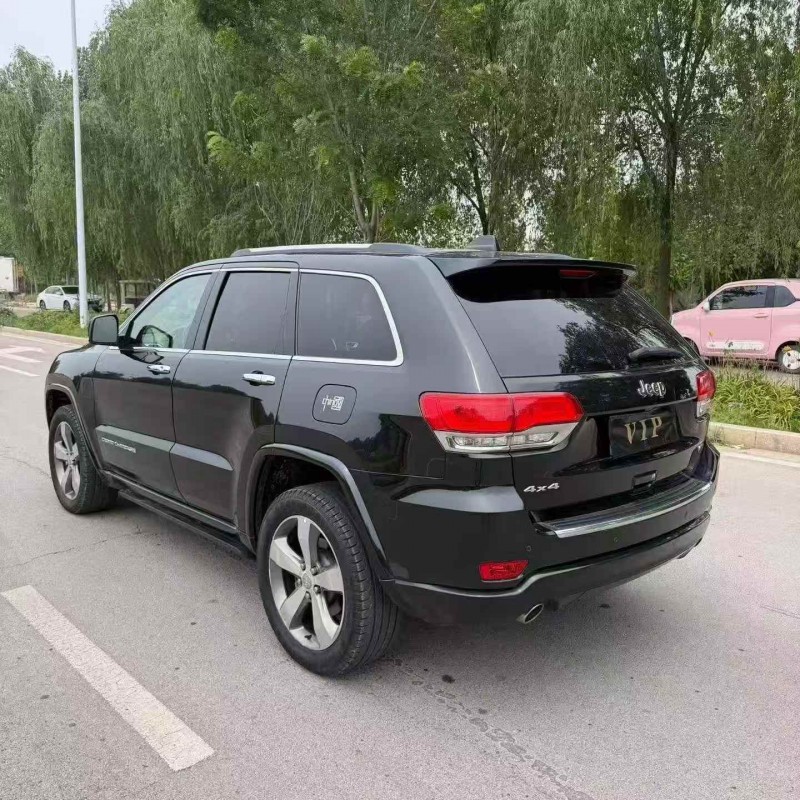 东营17年Jeep大切诺基7