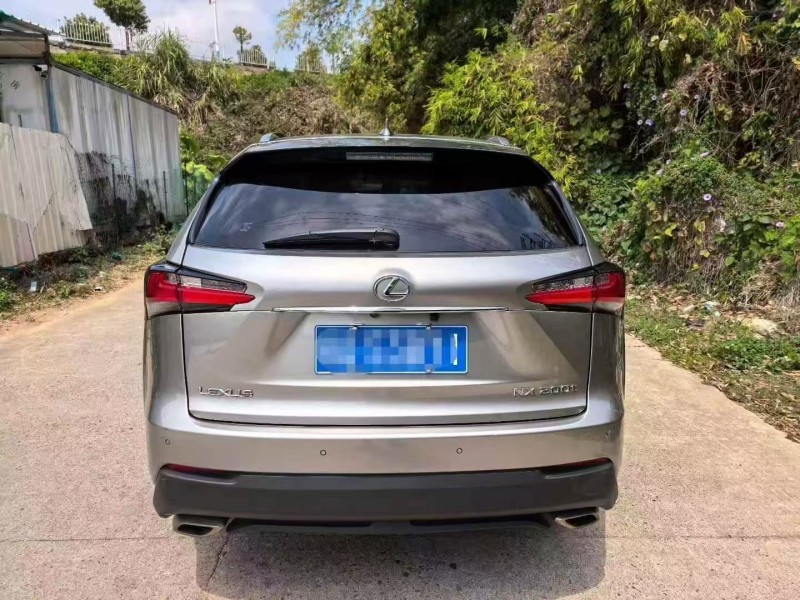 佛山17年雷克萨斯NX9
