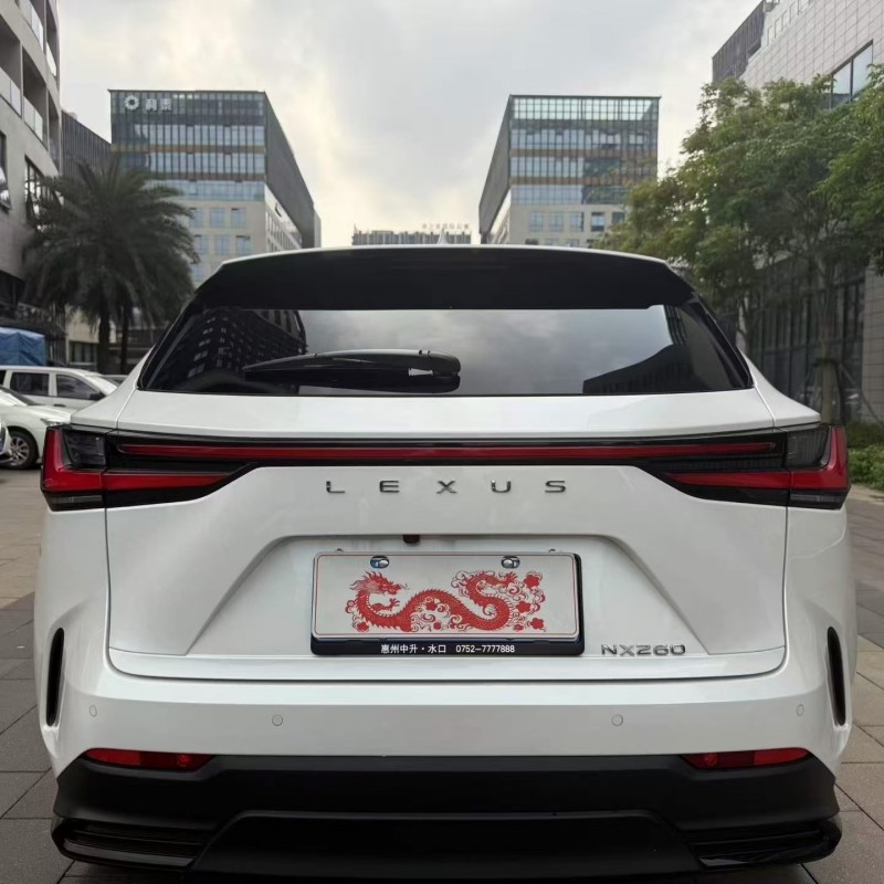 汕头24年雷克萨斯NX8