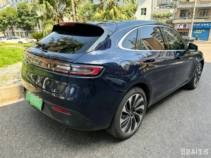 重庆22年华为智选赛力斯2