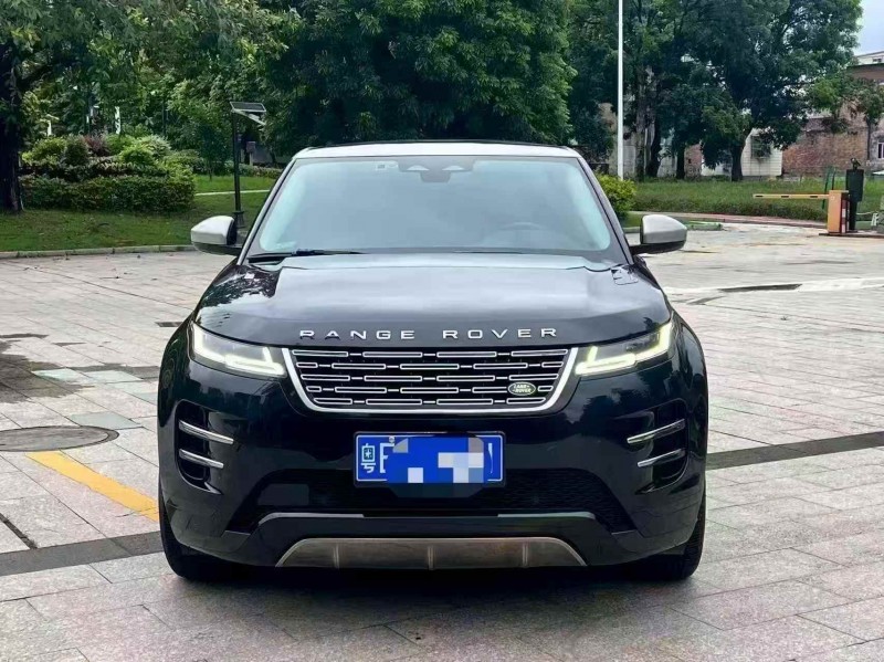 汕頭22年路虎極光1