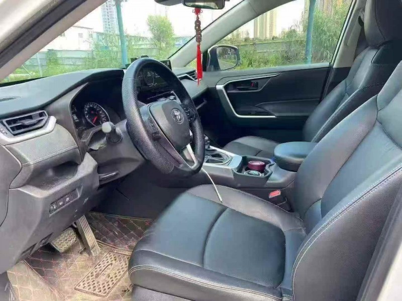 鄂州24年丰田RAV46