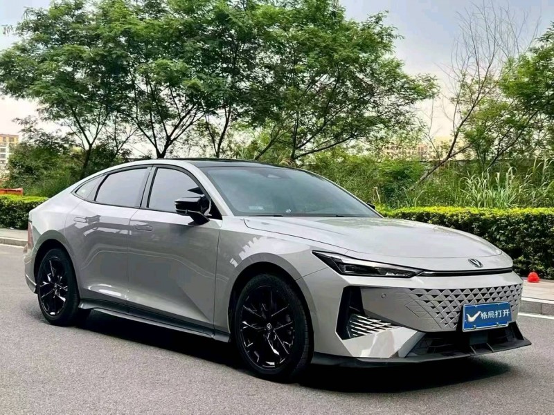 東莞24年長安汽車UNI2