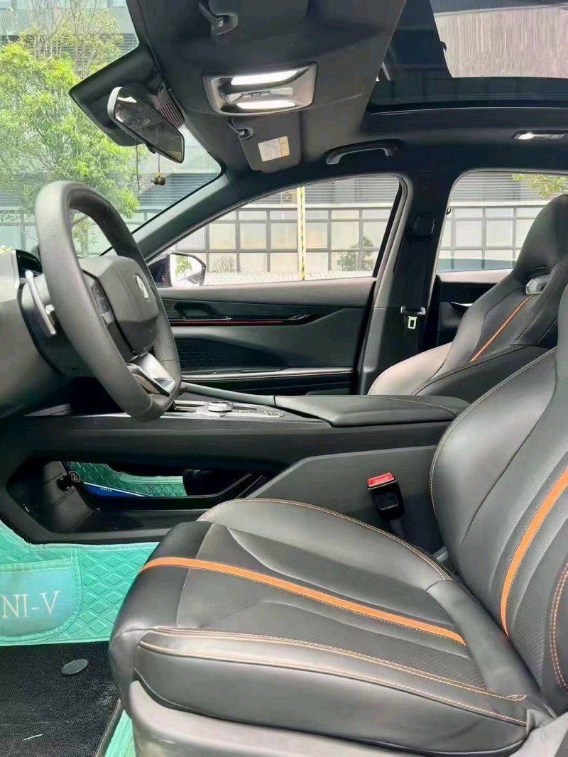 東莞24年長安汽車UNI5