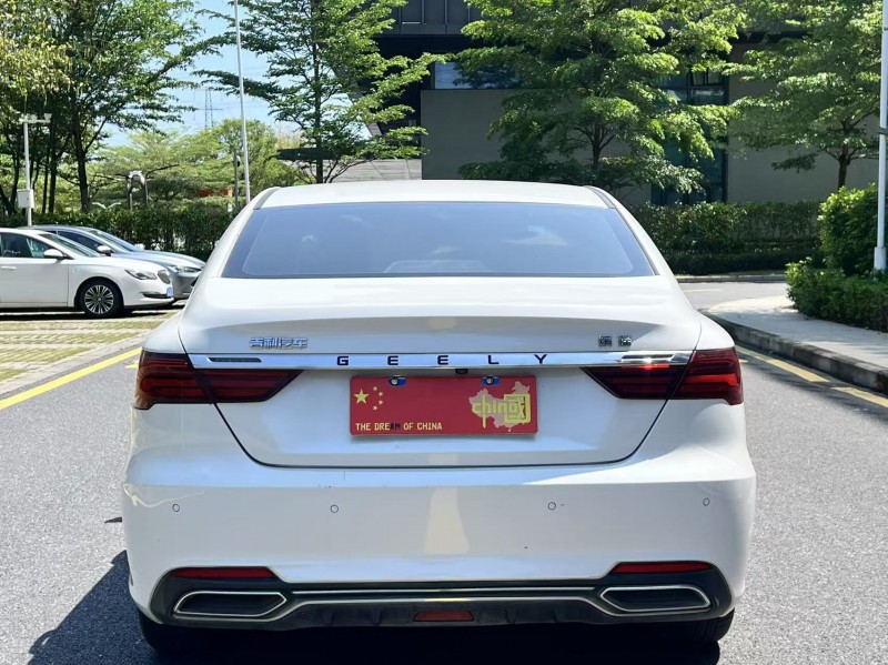广州19年吉利缤瑞8