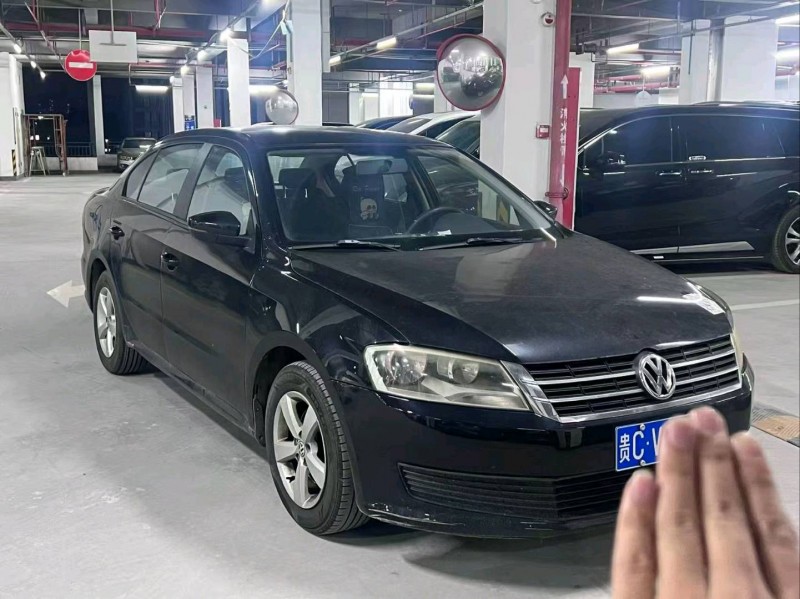 广州13年大众朗逸2