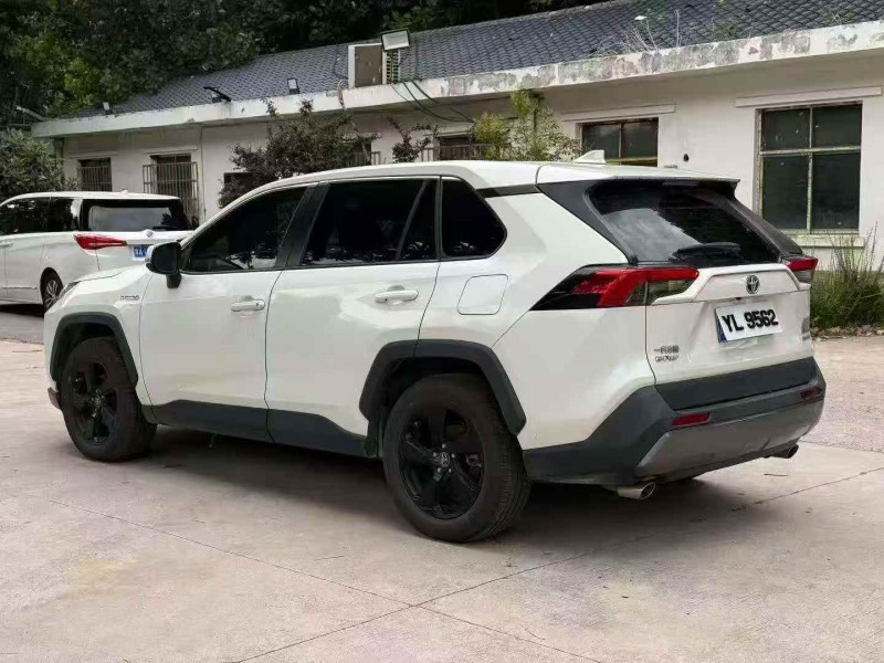 洛陽20年豐田RAV4榮放7
