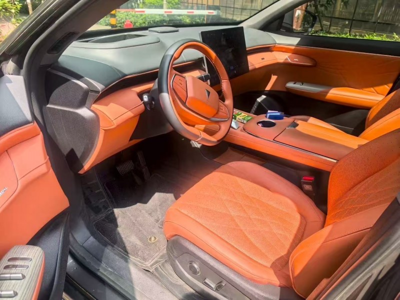 成都23年長安汽車深藍5