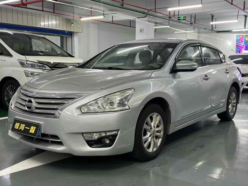 深圳14年日產天籟3