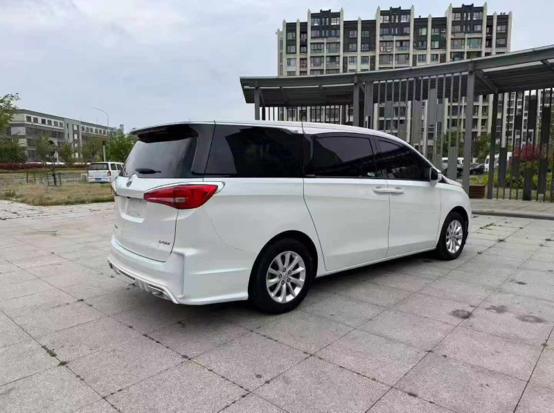 徐州20年别克GL88