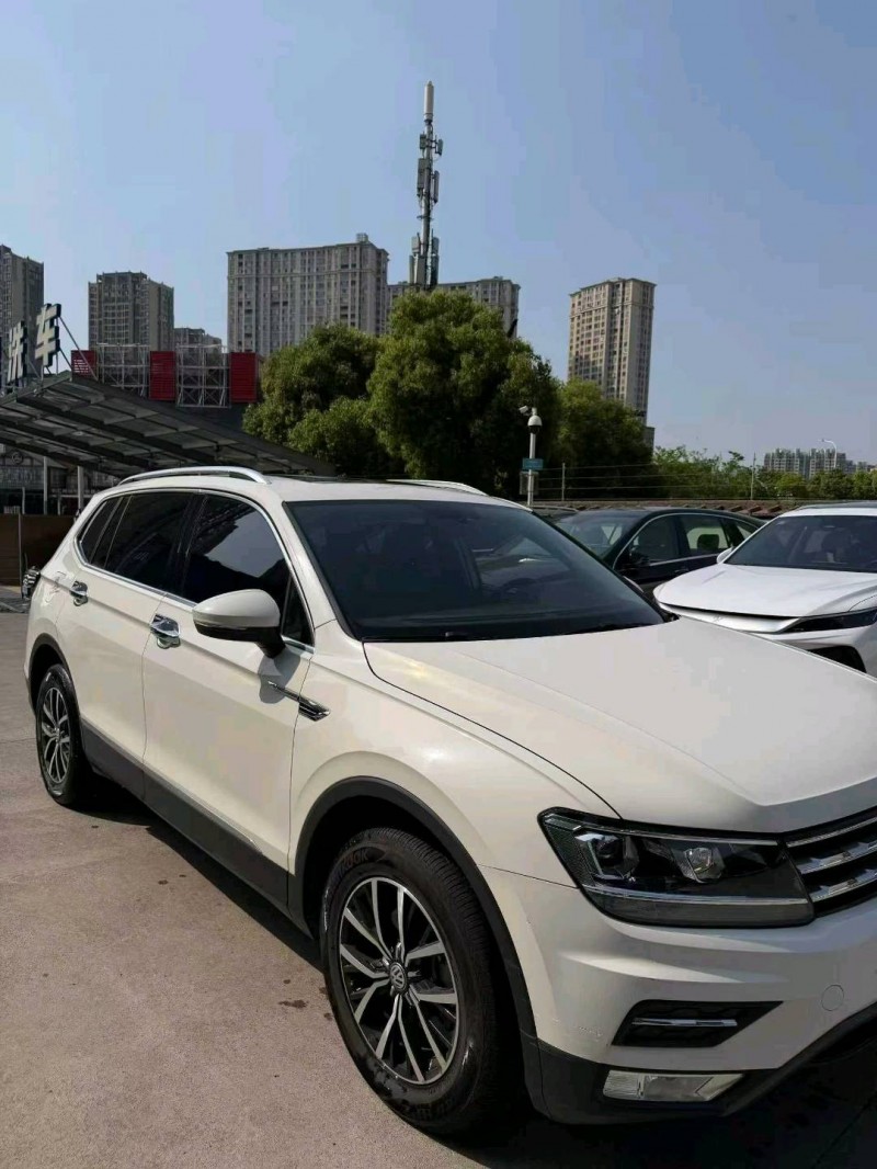 南通19年大众途观2