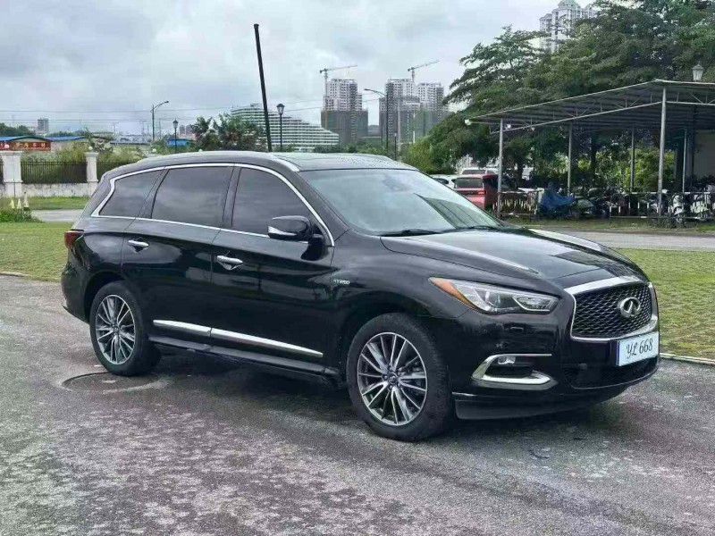 南宁20年英菲尼迪QX602